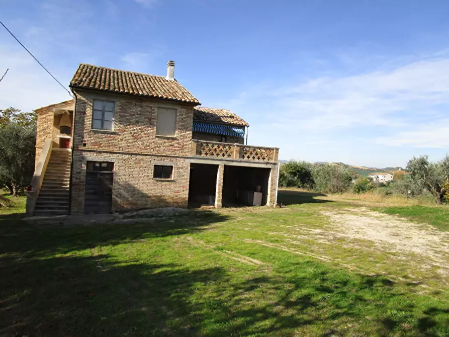 Immagine 1 di Rustico / casale in vendita  in Strada Provinciale 46 a Monsampolo Del Tronto