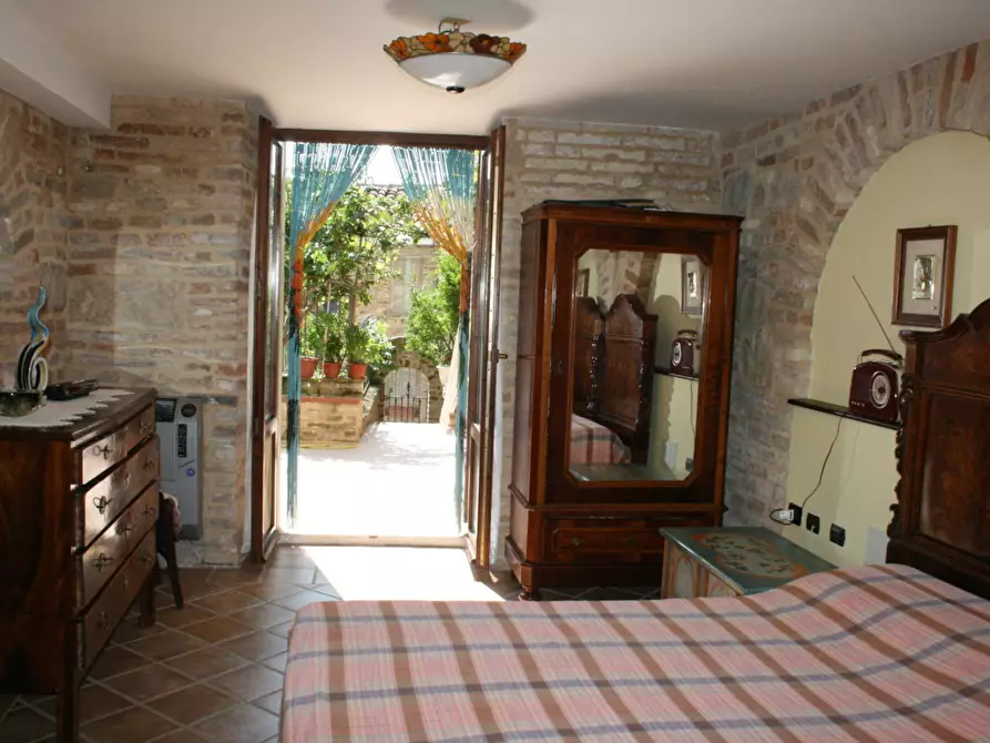 Immagine 9 di Appartamento in vendita  in camillo benso conte di cavour a Ripatransone