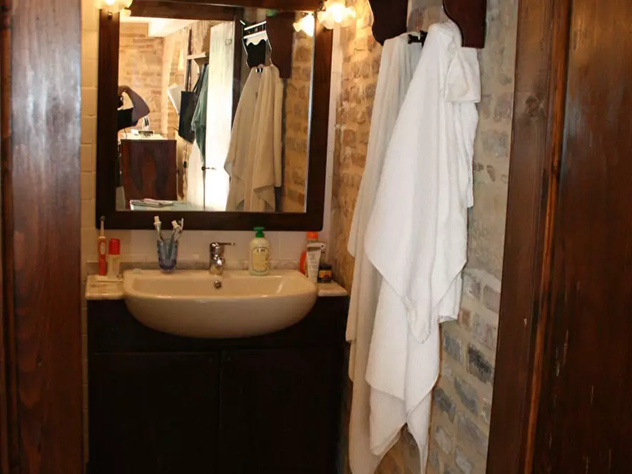 Immagine 12 di Appartamento in vendita  in camillo benso conte di cavour a Ripatransone