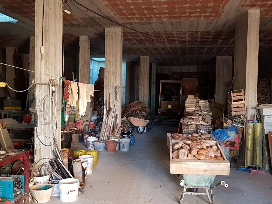 Immagine 25 di Villa in vendita  in VIA BORGO DA MONTE a Monteprandone