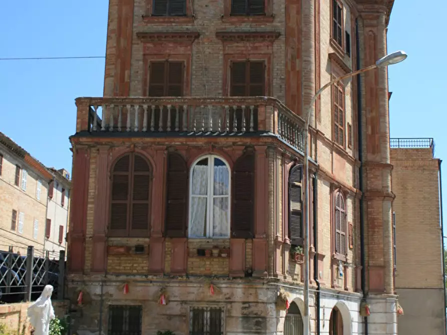 Immagine 1 di Casa indipendente in vendita  in trento a Petritoli