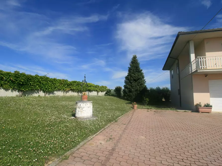 Immagine 10 di Casa indipendente in vendita  in strada provinciale 22 a Carassai