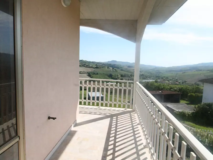 Immagine 6 di Casa indipendente in vendita  in strada provinciale 22 a Carassai