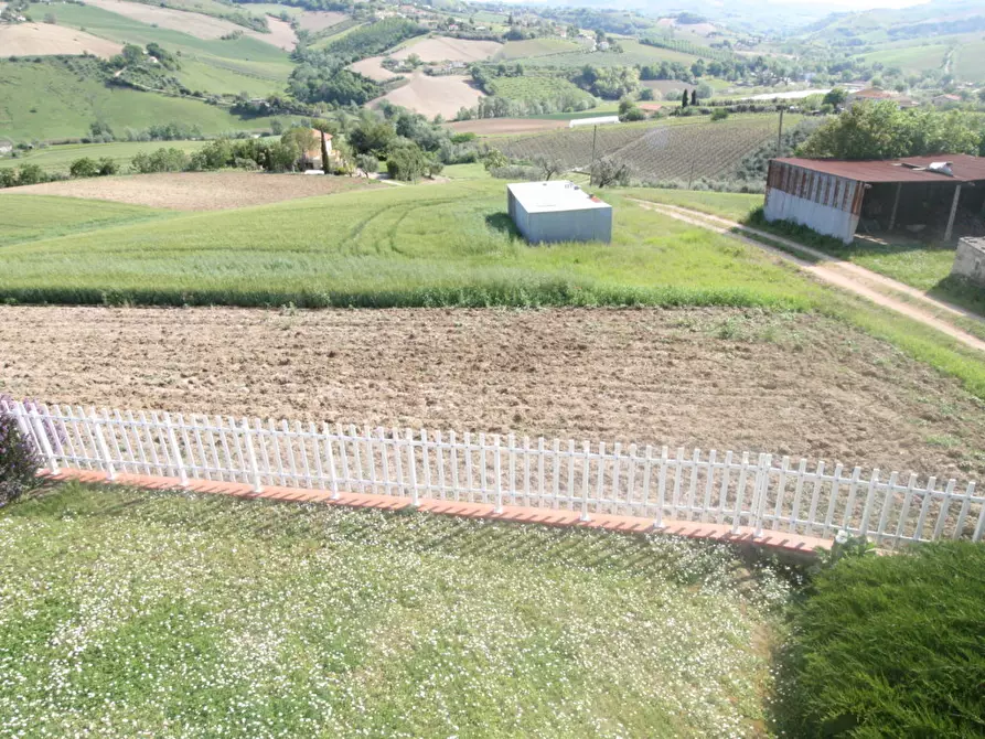 Immagine 8 di Casa indipendente in vendita  in strada provinciale 22 a Carassai