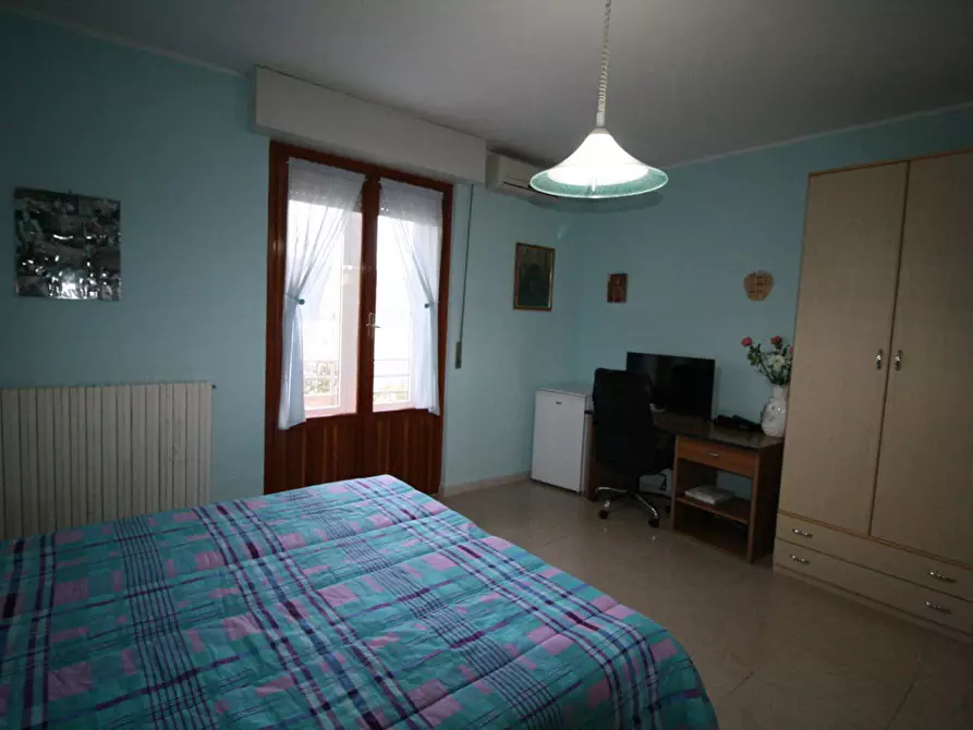 Immagine 11 di Appartamento in vendita  in via fermi a Acquaviva Picena