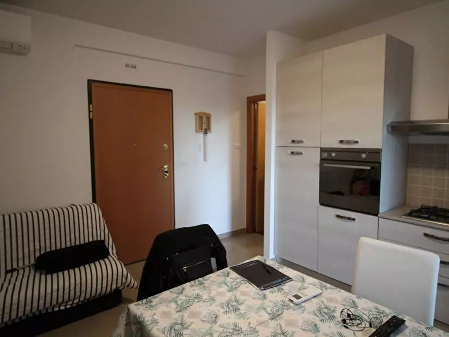 Immagine 1 di Appartamento in vendita  in via Salaria a Castel Di Lama