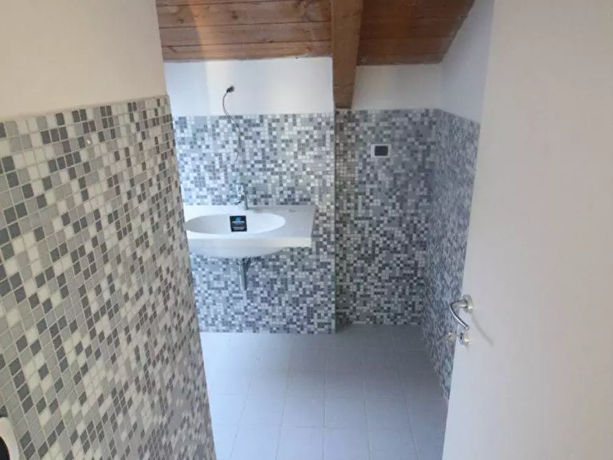 Immagine 12 di Attico in vendita  in VIA MACALLE a Ascoli Piceno