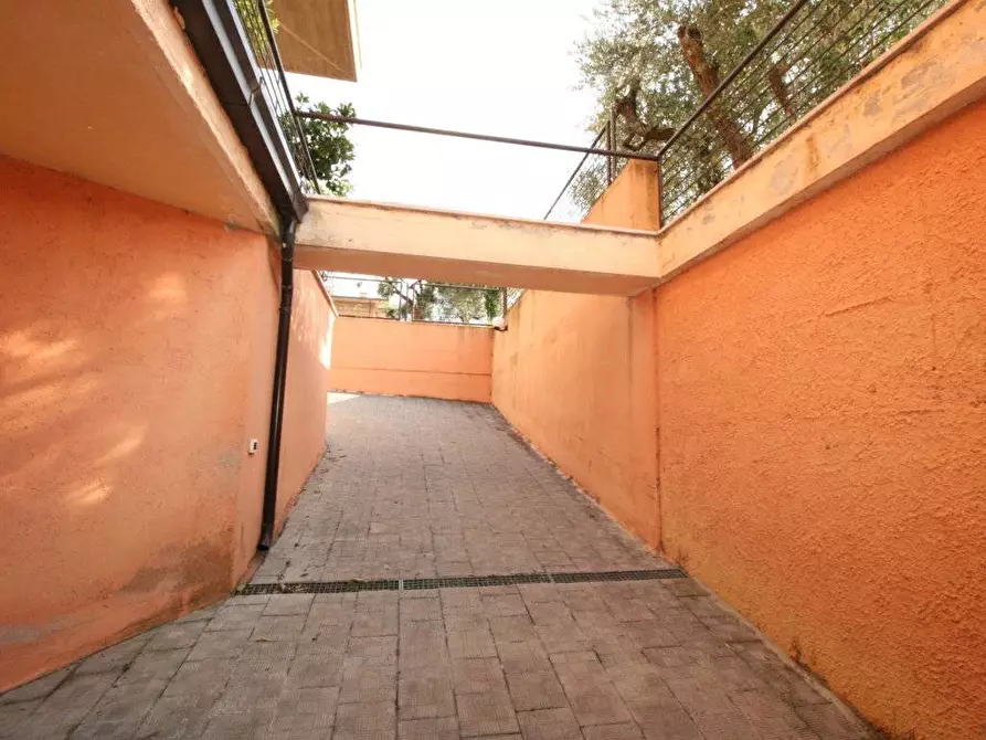 Immagine 2 di Box auto in vendita  in strada provinciale 58 a Massignano