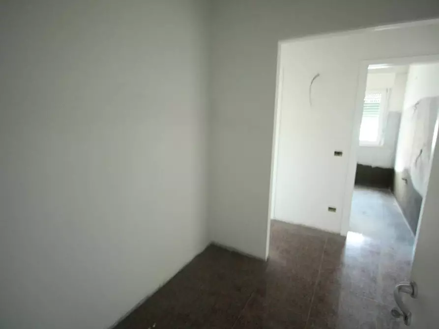 Immagine 3 di Appartamento in vendita  in via Arezzo a Folignano