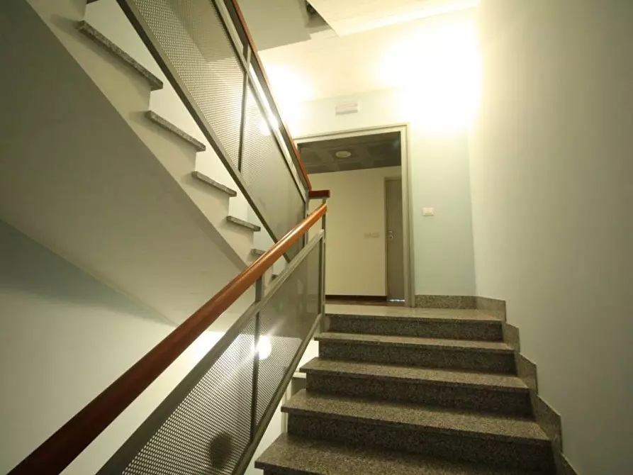 Immagine 8 di Appartamento in vendita  in via Arezzo a Folignano