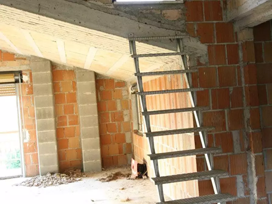 Immagine 6 di Camera in vendita  in Contrada Vallecupa a Colonnella