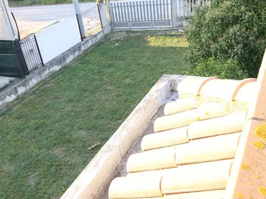 Immagine 8 di Camera in vendita  in Contrada Vallecupa a Colonnella