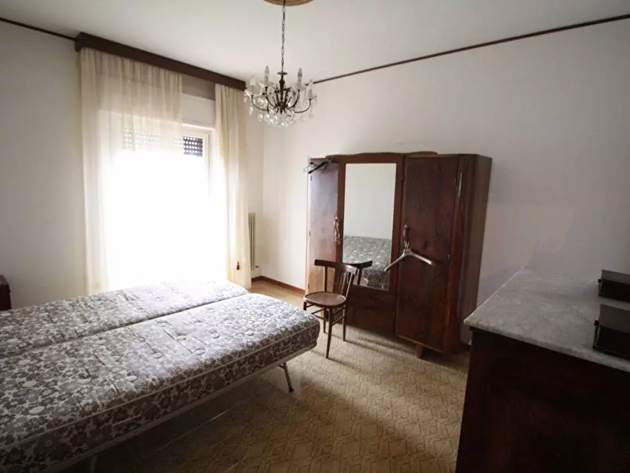 Immagine 7 di Appartamento in vendita  in VIA DEL SOLE a Castorano