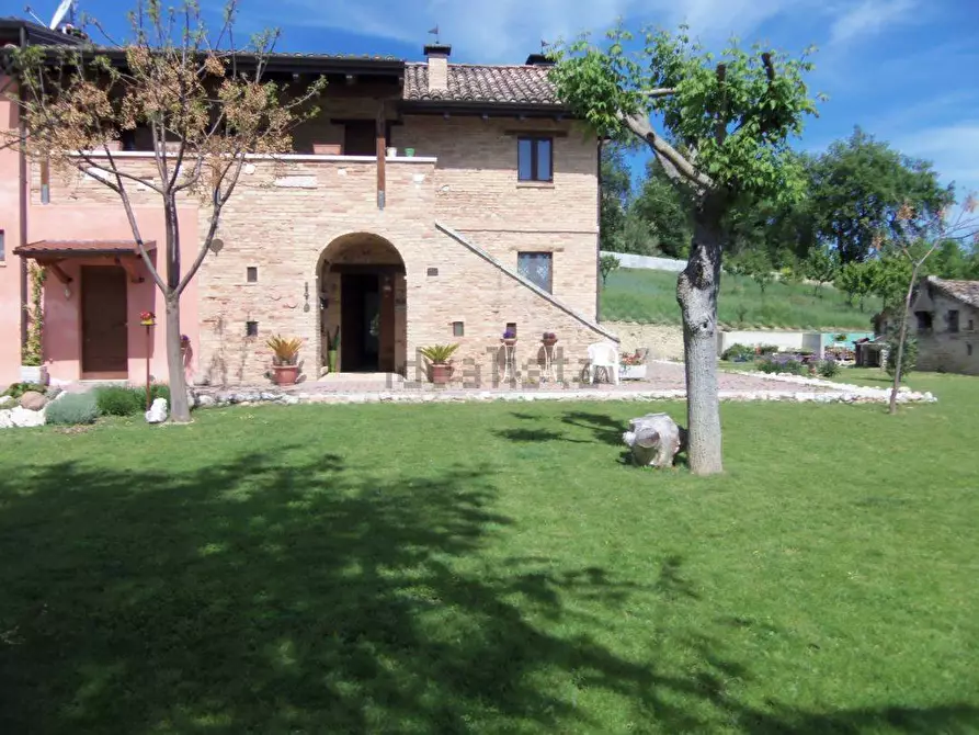 Immagine 1 di Rustico / casale in vendita  in contrada Valentino a Castel Di Lama