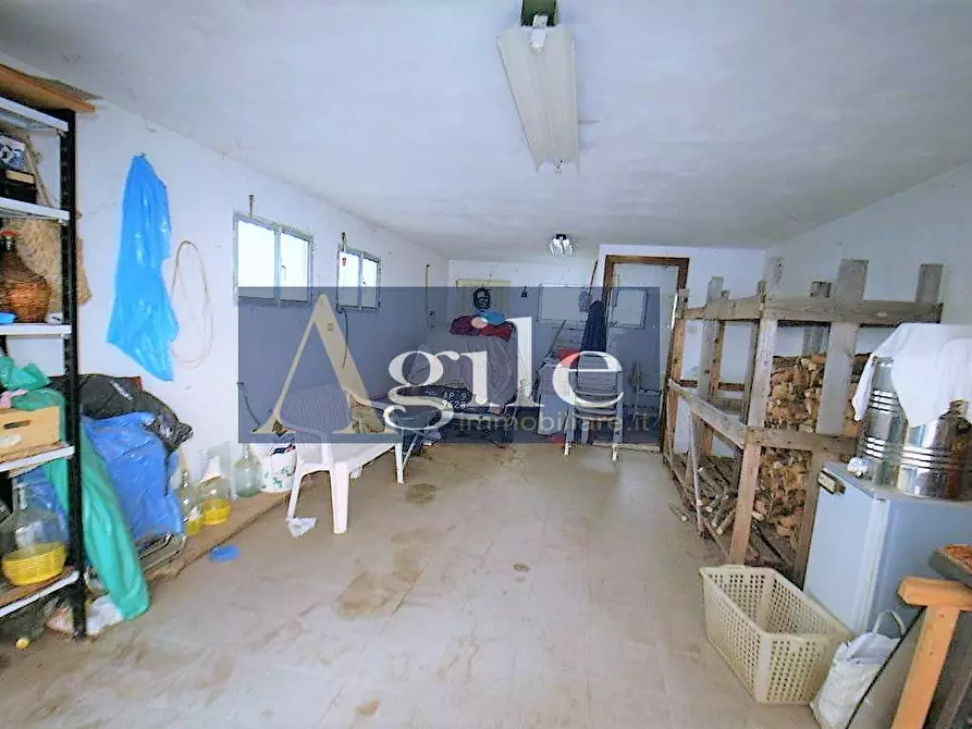 Immagine 8 di Appartamento in vendita  in trieste a Montefiore Dell'aso