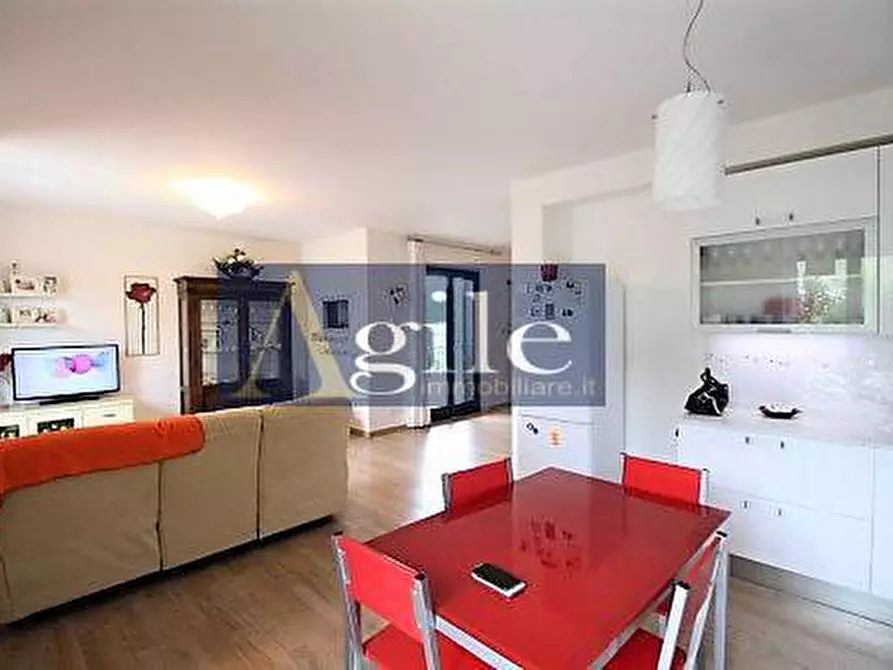 Immagine 3 di Villetta a schiera in vendita  in strada provinciale 18 a Colli Del Tronto