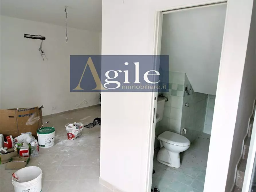 Immagine 3 di Casa indipendente in vendita  in VIA ROMA a Folignano