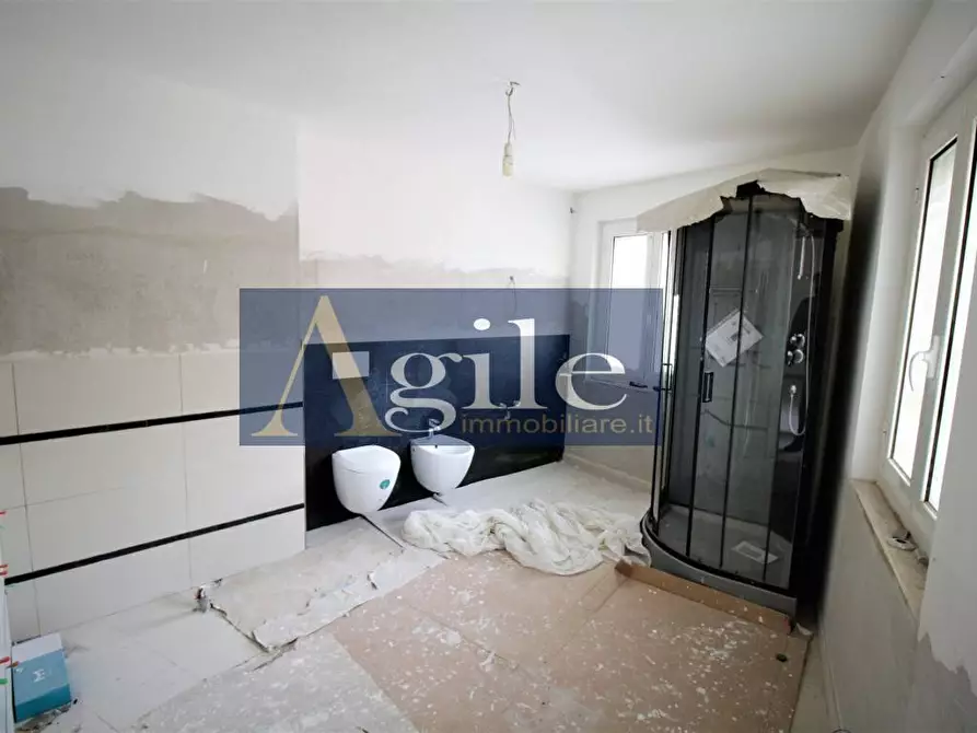 Immagine 7 di Casa indipendente in vendita  in VIA ROMA a Folignano