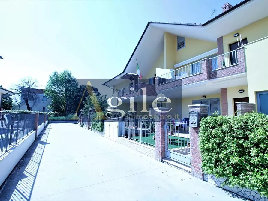 Immagine 18 di Appartamento in vendita  in VIALE MARCHE a Sant'egidio Alla Vibrata