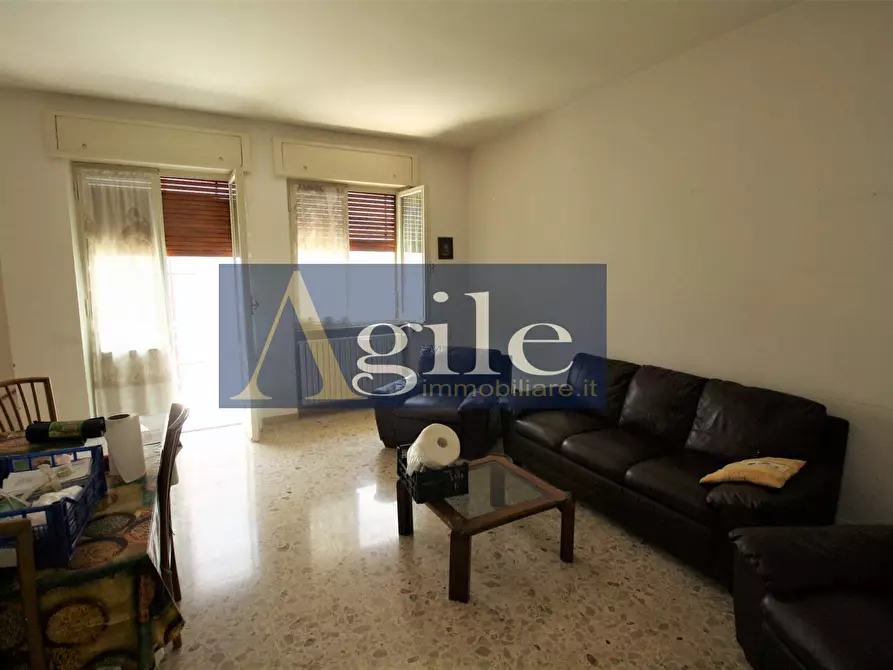 Immagine 2 di Appartamento in vendita  in via Bari a Ascoli Piceno