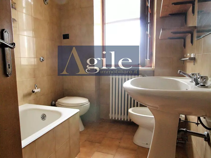 Immagine 11 di Casa indipendente in vendita  in VIA CHIARINI a Castel Di Lama