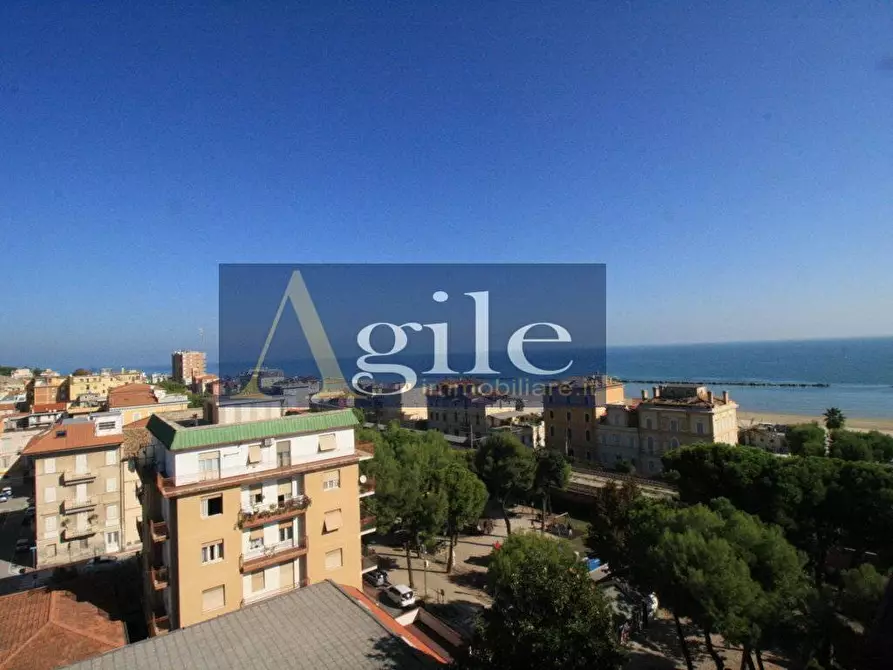 Immagine 2 di Appartamento in vendita  in VIA LAUREATI a Grottammare