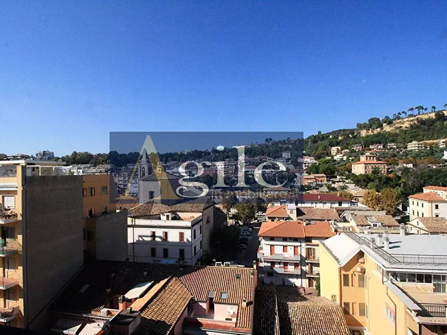 Immagine 3 di Appartamento in vendita  in VIA LAUREATI a Grottammare