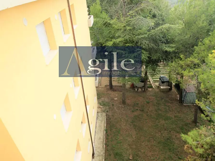 Immagine 14 di Appartamento in vendita  in via Marconi a Castorano