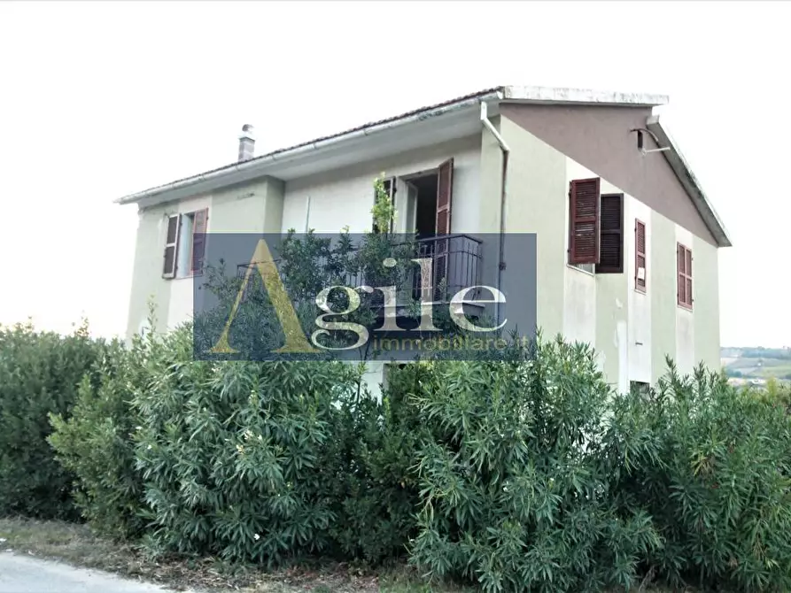 Immagine 1 di Casa indipendente in vendita  in via molino a Campofilone