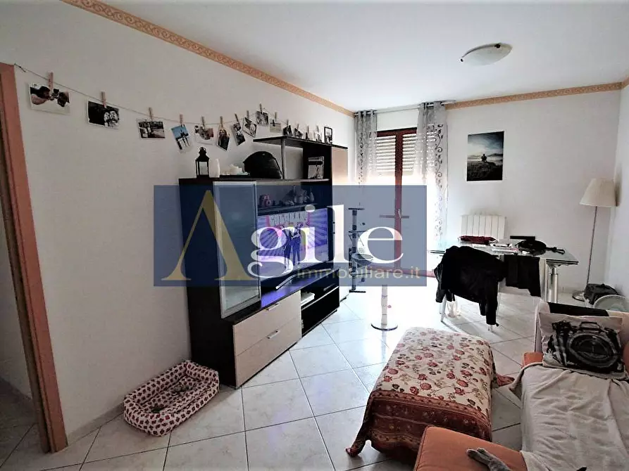 Immagine 1 di Appartamento in vendita  in VIALE AOSTA a Folignano