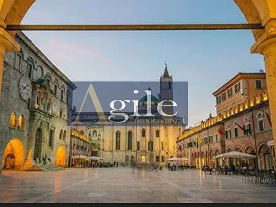 Immagine 1 di Appartamento in vendita  in PIAZZA ROMA a Ascoli Piceno