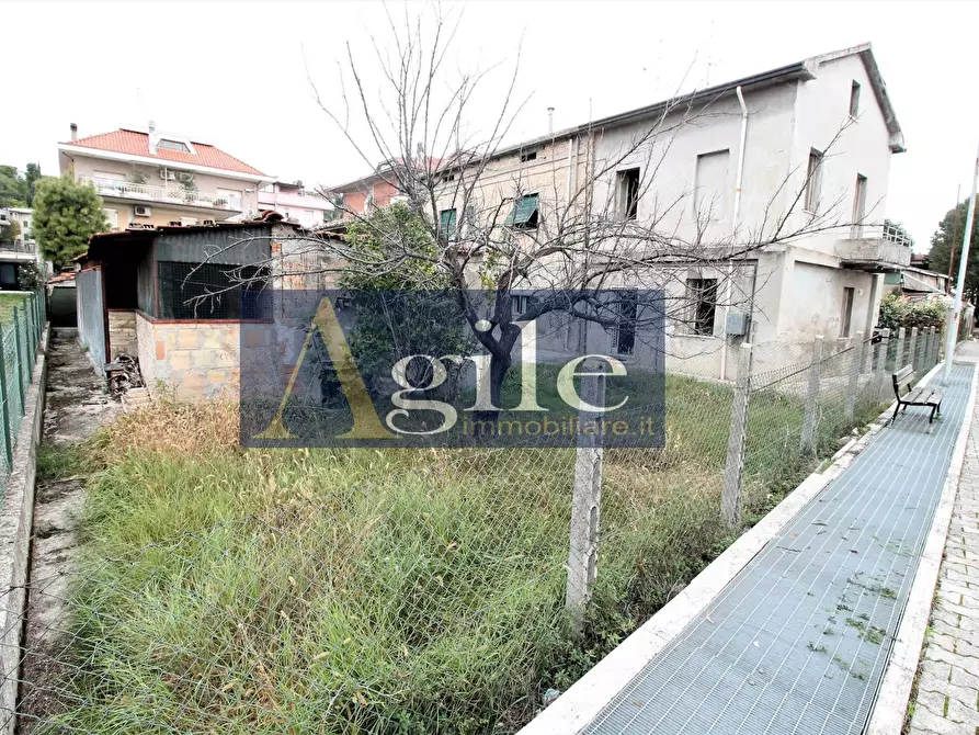 Immagine 12 di Casa indipendente in vendita  in VIA DELLA STAZIONE a Castel Di Lama