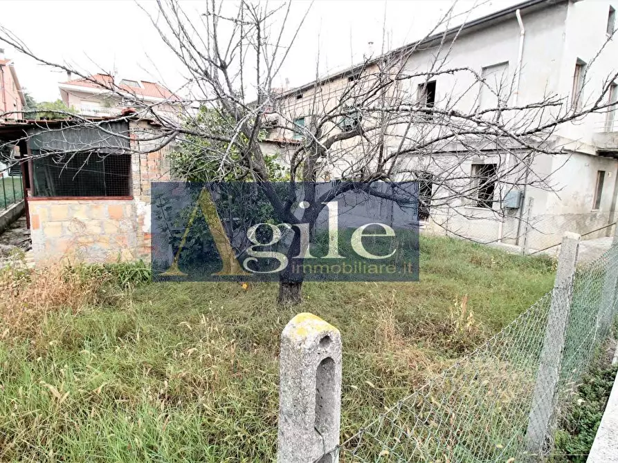 Immagine 1 di Casa indipendente in vendita  in VIA DELLA STAZIONE a Castel Di Lama