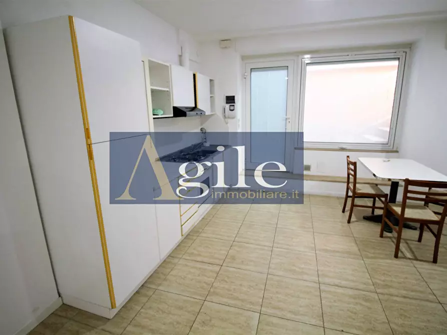 Immagine 4 di Appartamento in vendita  in VIA FANFULLA DA LODI a San Benedetto Del Tronto
