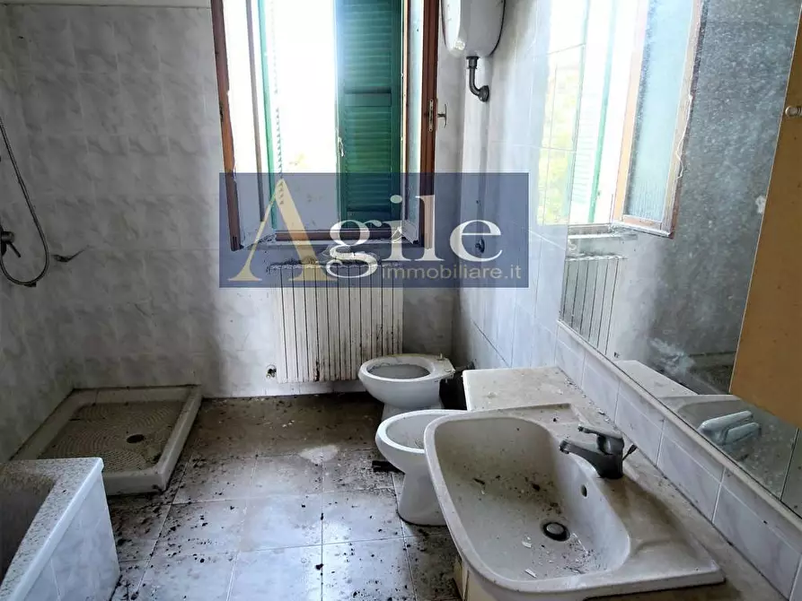 Immagine 7 di Casa indipendente in vendita  in STRADA PROVINCIALE 106 a Castorano