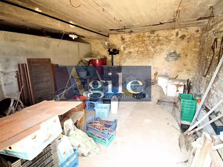 Immagine 10 di Casa indipendente in vendita  in STRADA PROVINCIALE 106 a Castorano