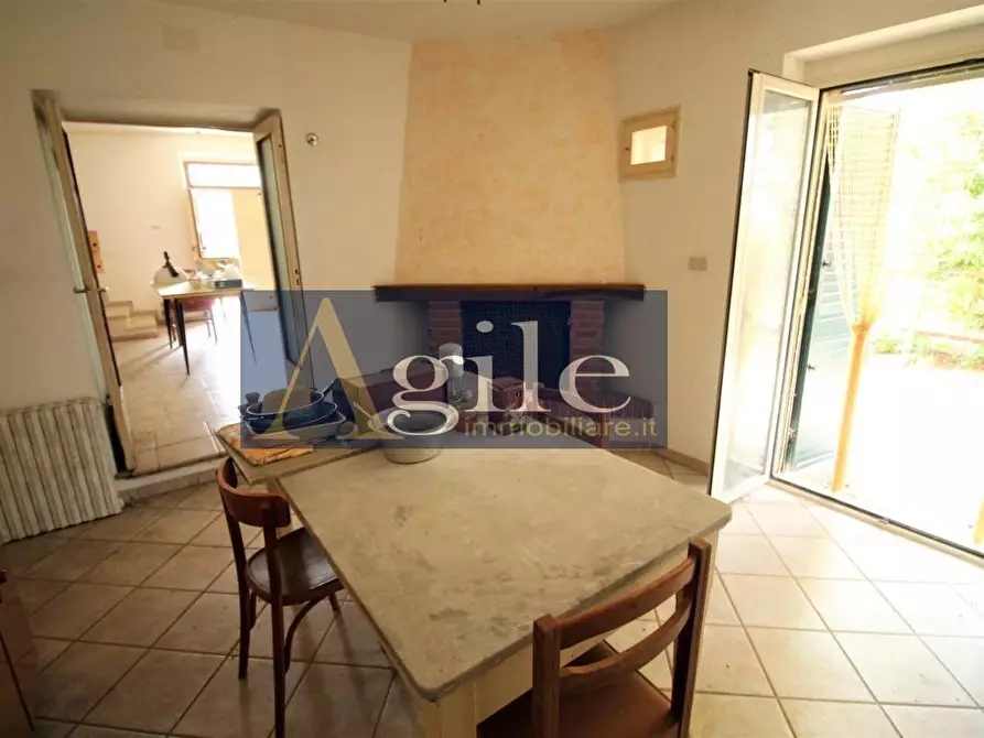 Immagine 12 di Casa indipendente in vendita  in STRADA PROVINCIALE 106 a Castorano