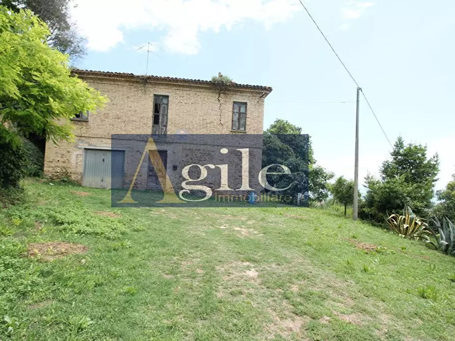 Immagine 6 di Rustico / casale in vendita  in via don pino puglisi a Colonnella