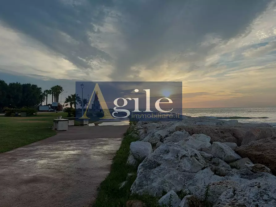 Immagine 4 di Appartamento in vendita  in via roma a San Benedetto Del Tronto