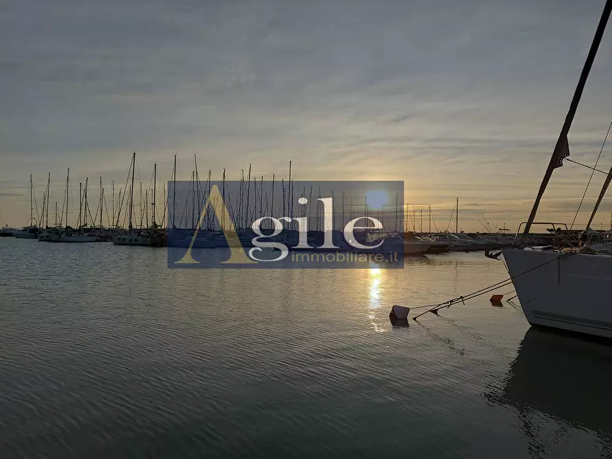 Immagine 6 di Appartamento in vendita  in via roma a San Benedetto Del Tronto