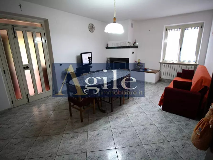 Immagine 5 di Villetta a schiera in vendita  in VIA VERONA a Folignano