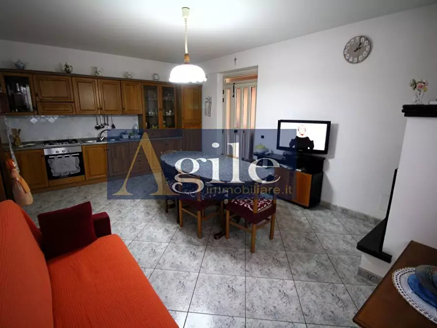 Immagine 6 di Villetta a schiera in vendita  in VIA VERONA a Folignano