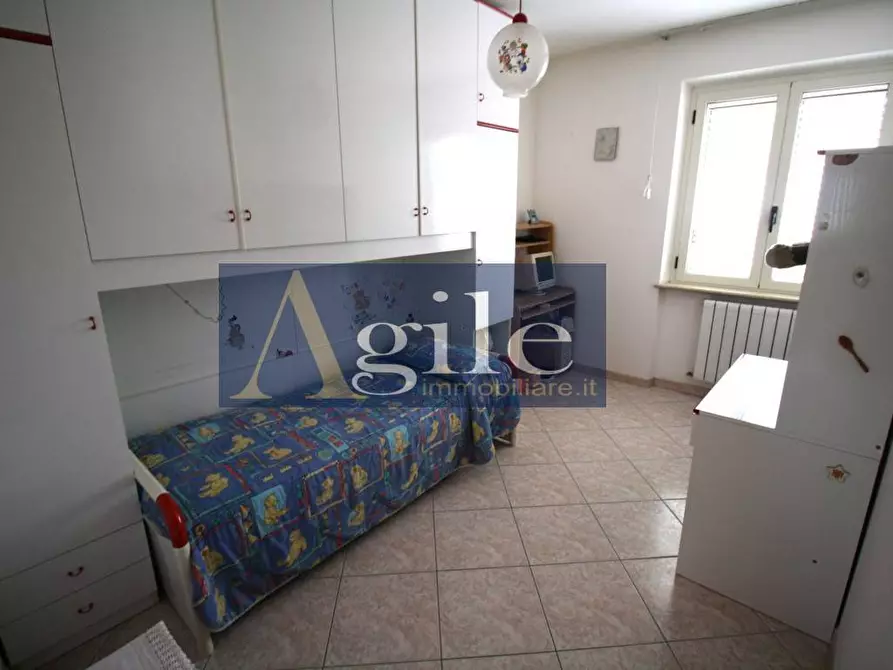 Immagine 12 di Villetta a schiera in vendita  in VIA VERONA a Folignano