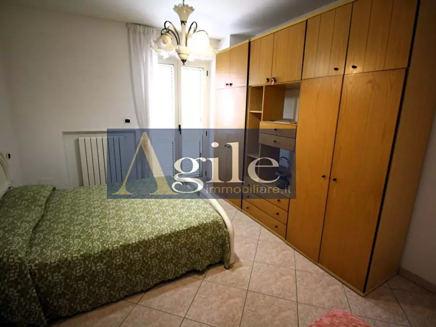 Immagine 10 di Villetta a schiera in vendita  in VIA VERONA a Folignano