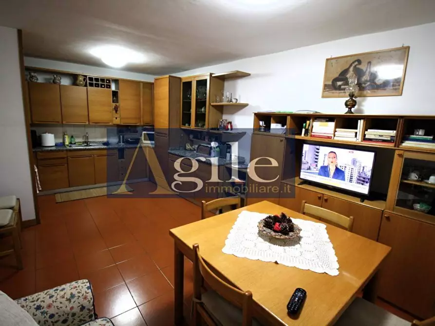 Immagine 2 di Casa indipendente in vendita  in VIA BORGO DA SOLE a Monteprandone