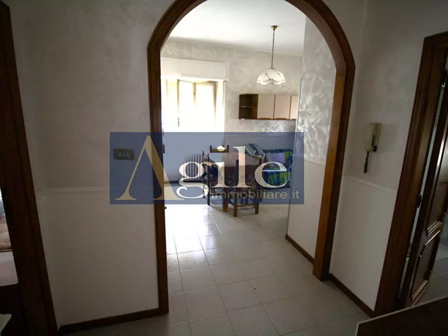 Immagine 3 di Casa indipendente in vendita  in VIA GIACOMO BRODOLINI a Colli Del Tronto