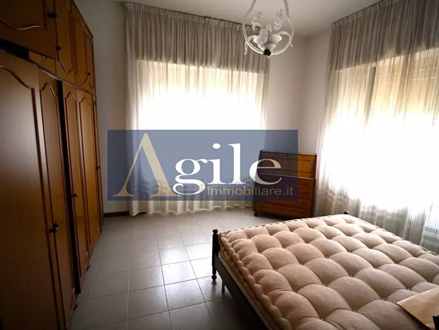 Immagine 4 di Casa indipendente in vendita  in VIA GIACOMO BRODOLINI a Colli Del Tronto