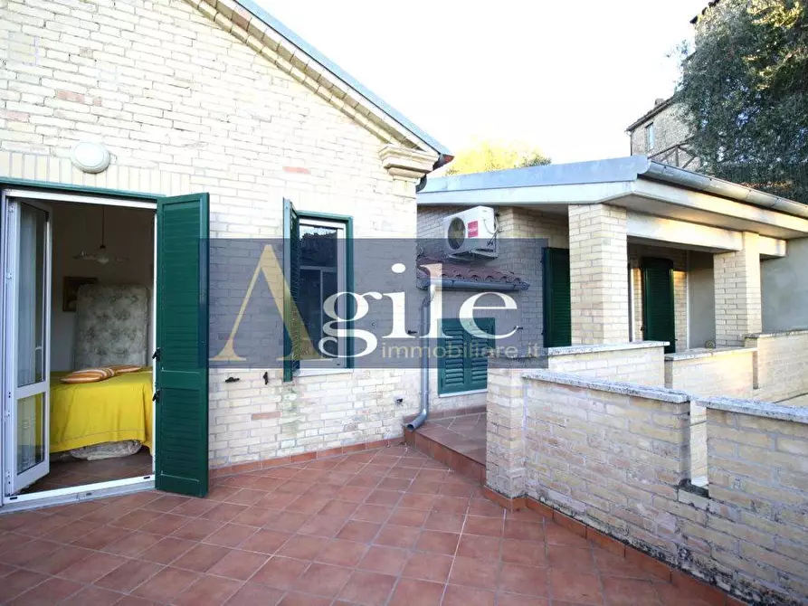 Immagine 19 di Rustico / casale in vendita  in contrada valloni a Monsampolo Del Tronto