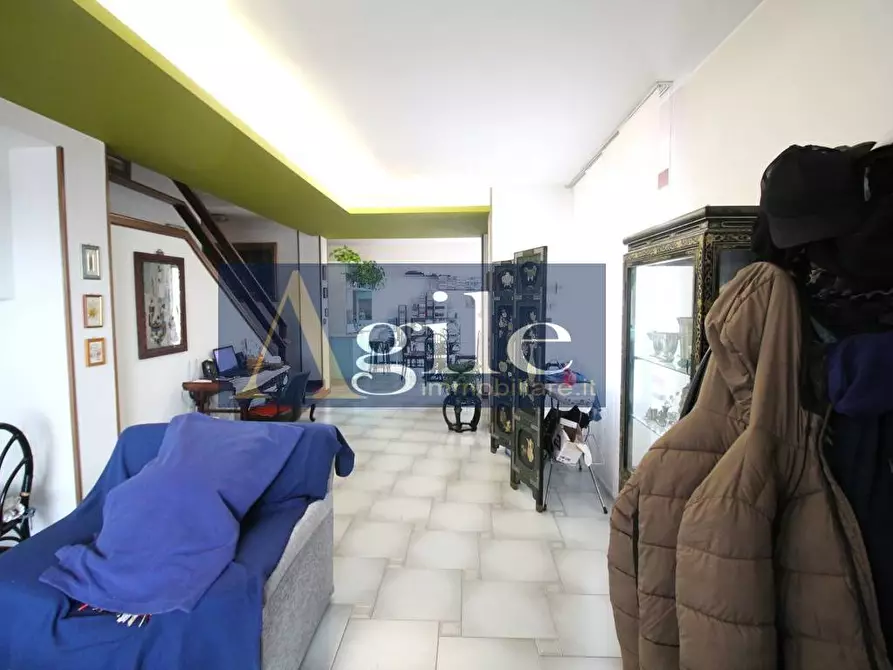 Immagine 10 di Casa indipendente in vendita  in via umberto giordano a Ascoli Piceno