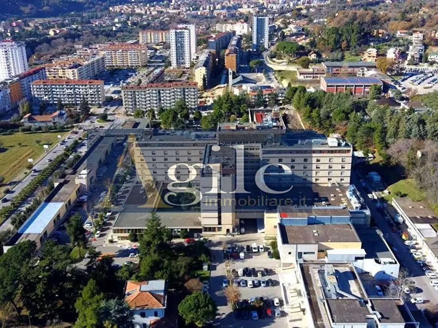 Immagine 3 di Appartamento in vendita  in VIA DELLE BEGONIE a Ascoli Piceno